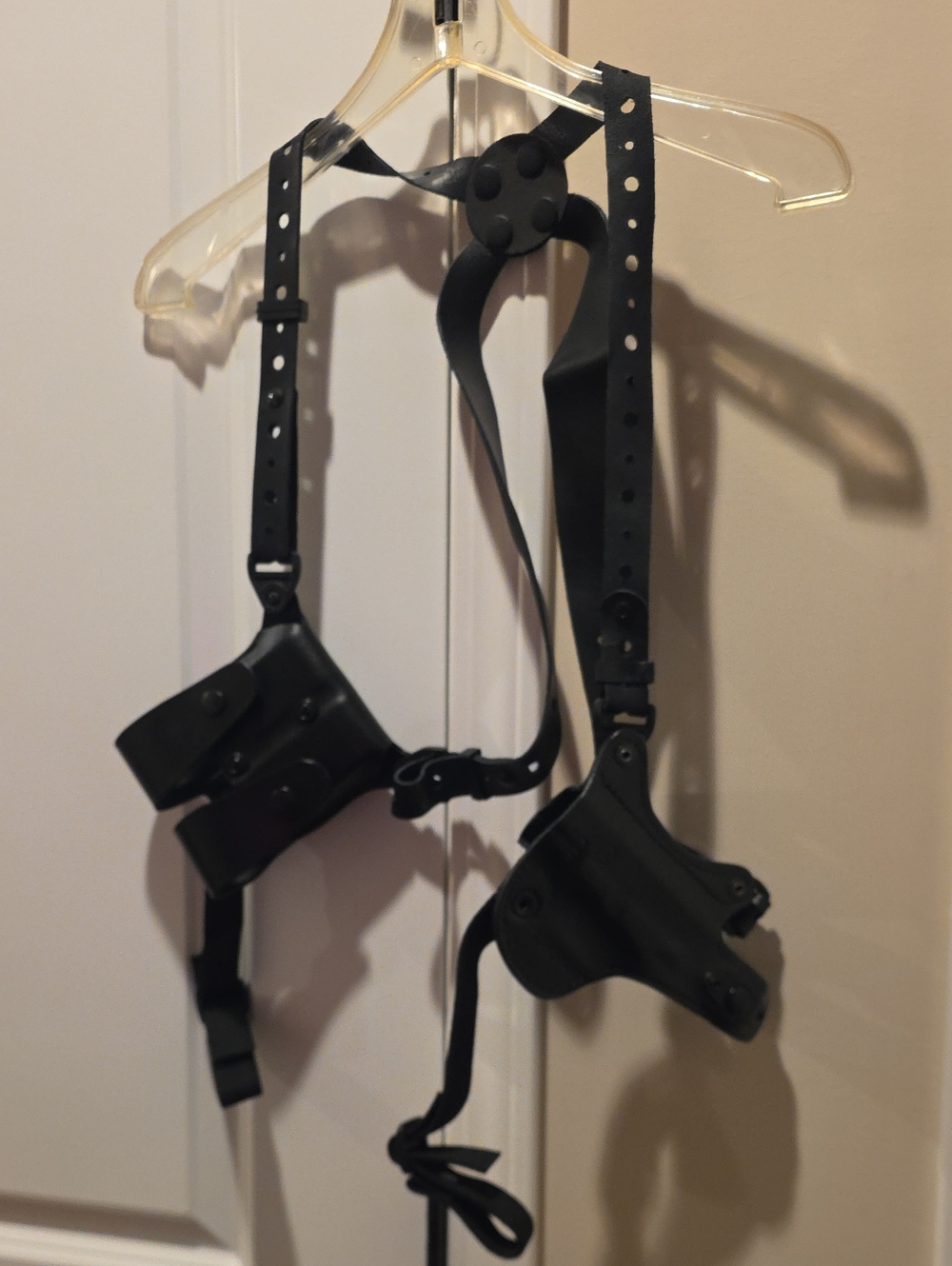 NWOT Black Leather 9mm Holster Shoulder Rig